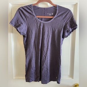 Smartwool Merino T-shirt base layer, women’s medium, purple